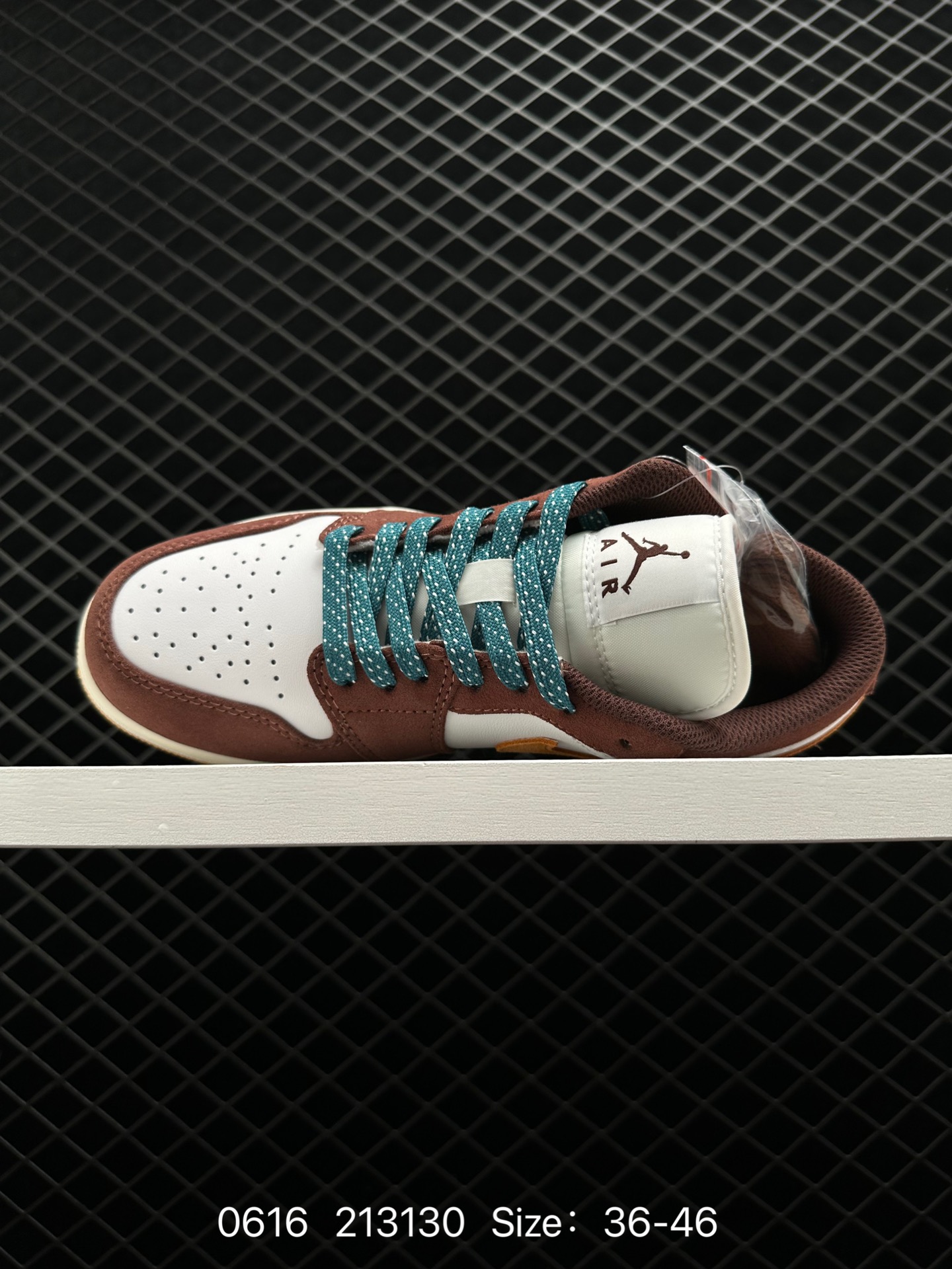 Nike Air Jordan 1 Mid